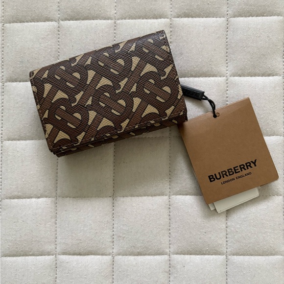 Burberry Ms Lark LZO Bridle Brown Monogram Wallet - Picture 1 of 4